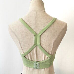 VSX Light Green Sports Bra Victoria's Secret Active Workout Gym Yoga Sports